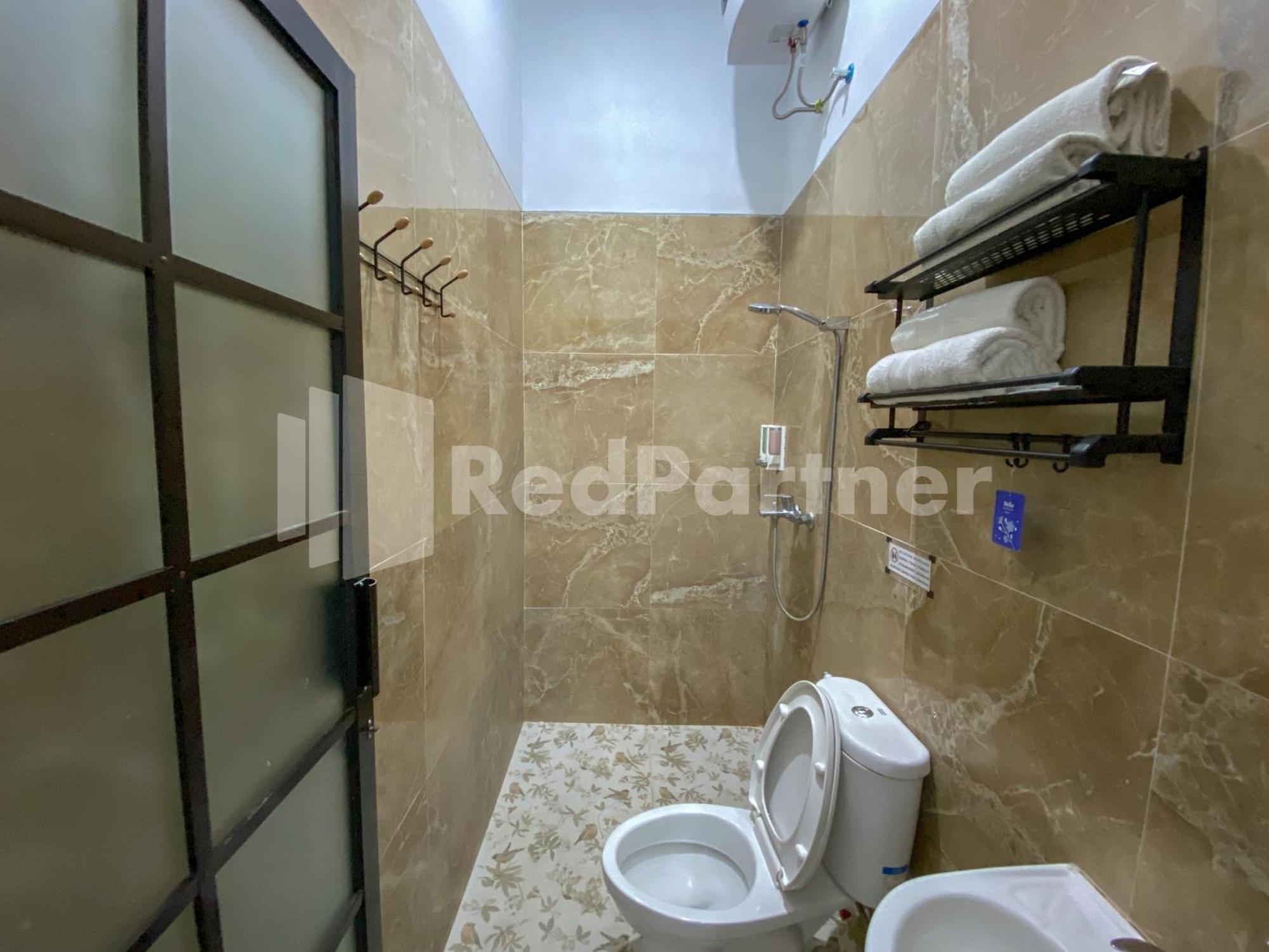 Готель House N Coffee 55 Temanggung Redpartner Екстер'єр фото